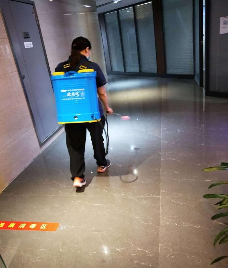 ��yun�����������