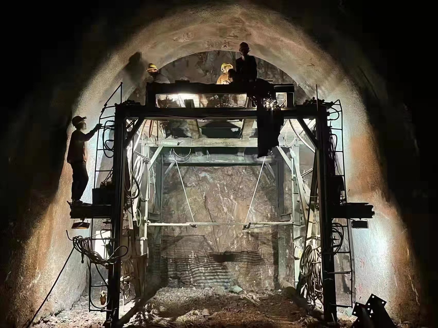 ��yun�����������