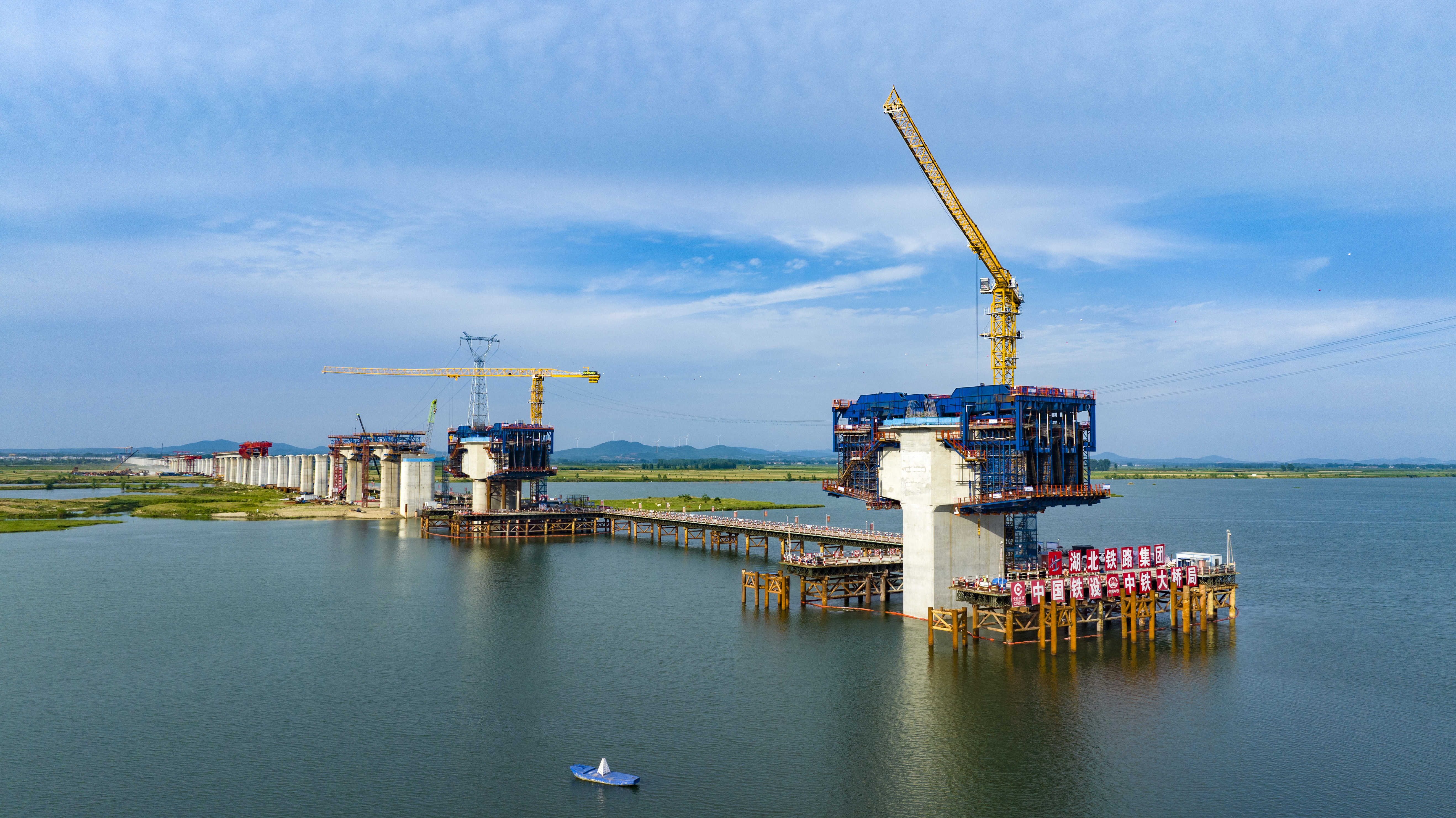 ��yun�����������